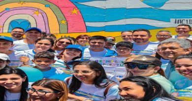 Habitantes de Anzoátegui reciben acuerdo aprobado por la AN