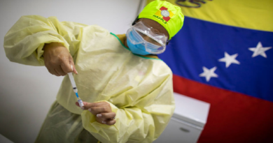 EN CLAVES | Fin de la pandemia pero permanece la COVID-19