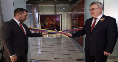 Inauguran exposición sobre victoria rusa en la Gran Guerra Patria en la Cancillería