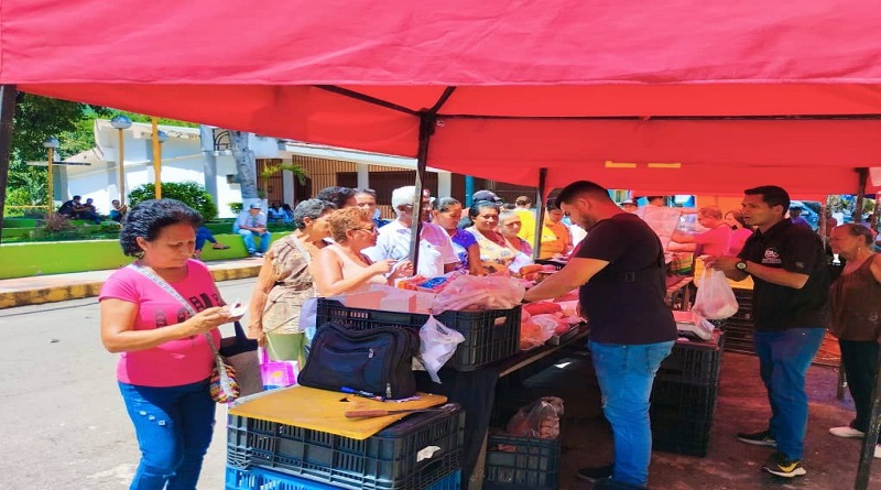 Jornada de Alimentación favorece a dos mil 840 personas en Los Teques