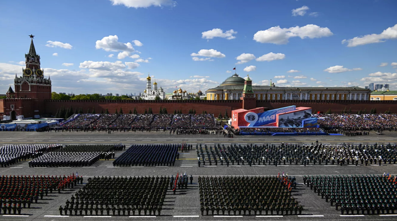 Presidente Putin en Gran Desfile: Occidente olvida que Rusia derrotó al nazismo