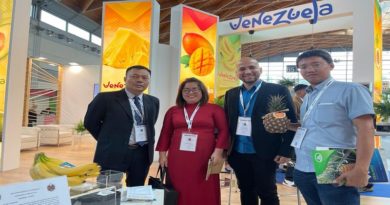 Delegación venezolana en Feria Internacional Macfrut 2023 conoce proceso italiano de exportación