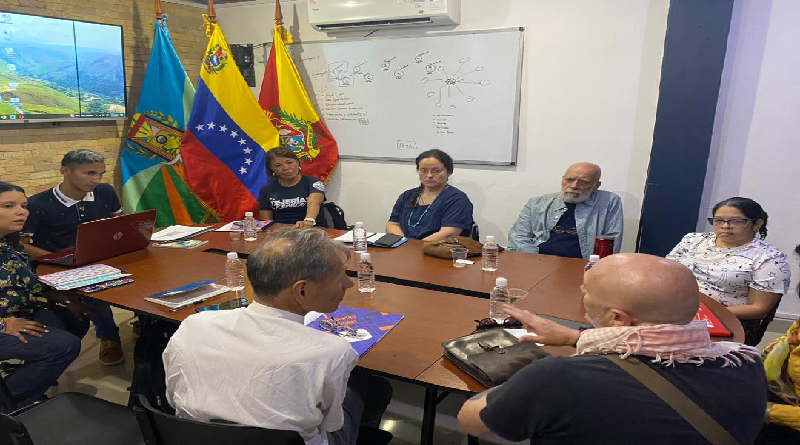 Evalúan acciones de cara a la V Bienal del Sur