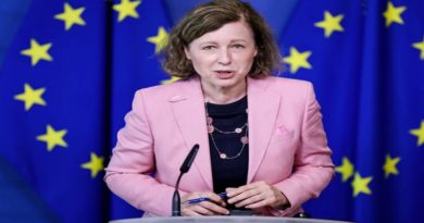 Comisión Europea realiza esfuerzos para combatir potenciales efectos negativos de la IA