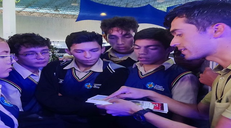 Bachilleres de Táchira participan en Expoferia Oportunidades de Estudios Universitarios