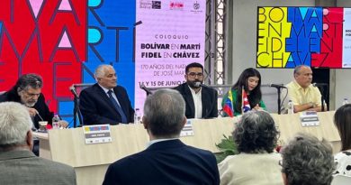 Coloquio «Bolívar en Martí. Fidel en Chávez» debaten pensamiento de líderes latinoamericanos