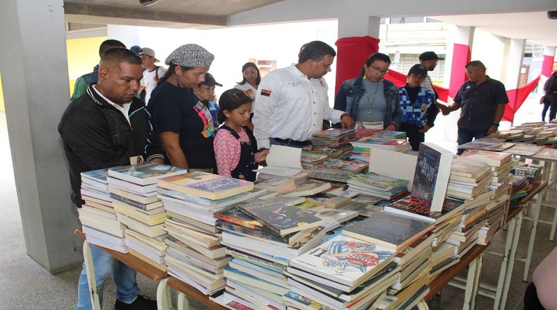 Inaugurada Feria Internacional del Libro de Venezuela Capítulo Cojedes