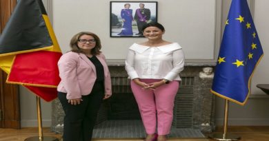 Embajadora de Cuba expone ante presidenta del senado belga impacto del bloqueo