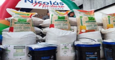Asignan insumos a proyectos socioproductivos comunales organizados en Mérida