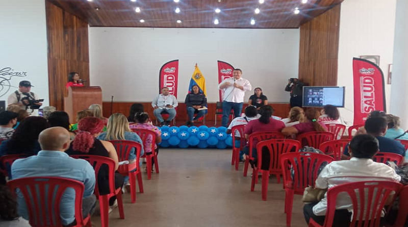 Juramentan Ejército de Comunicadoras y Comunicadores del sector Salud