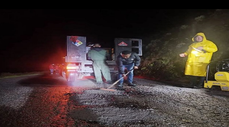 Avanzan en labores de bacheo en la Troncal 7 de Mérida