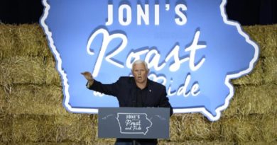 Mike Pence lanza oficialmente su candidatura presidencial