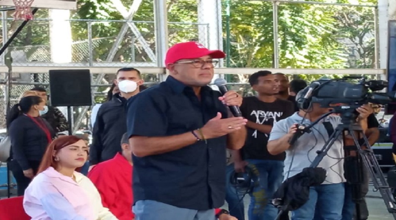 Parlamentarismo de calle debate Ley de los Consejos Comunales en Miranda