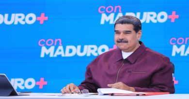 Presidente Maduro insta a nacionalizar experiencia artística muralista de Víctor Forastero