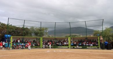 Culmina rehabilitación de estadio El Campito en La Guaira