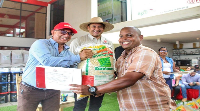 Entregan Plan Campesino Comunero 2023 en Valle de la Pascua