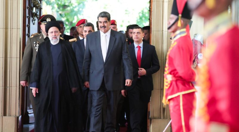 Presidentes de Venezuela e Irán repasan cooperación estratégica en reunión ampliada