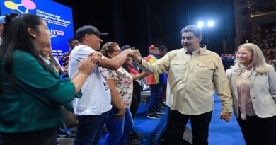 Honran labor del pueblo venezolano en la construcción de su propio modelo democrático