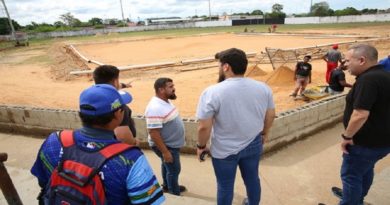 Inspeccionan trabajos de rehabilitación del estadio de béisbol Las Comunales en Monagas