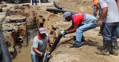 Sustituyen sistema de aguas servidas en sector La Atlántida en La Guaira