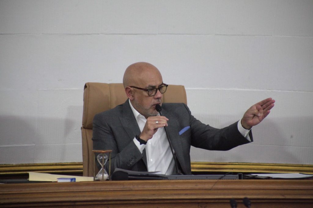 Deputy Jorge Rodríguez: Graduates must demand a true democratic system at the UCV