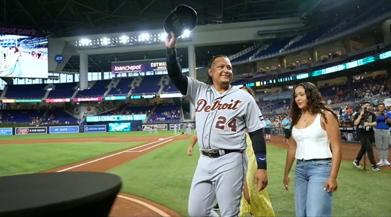 Miguel Cabrera conecta dos hits y sigue acercándose a Tony Gwynn