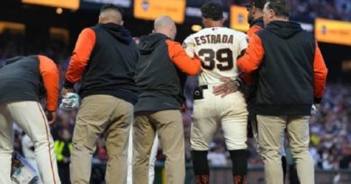 Venezolano Thairo Estrada sufre fractura en la mano izquierda tras recibir pelotazo