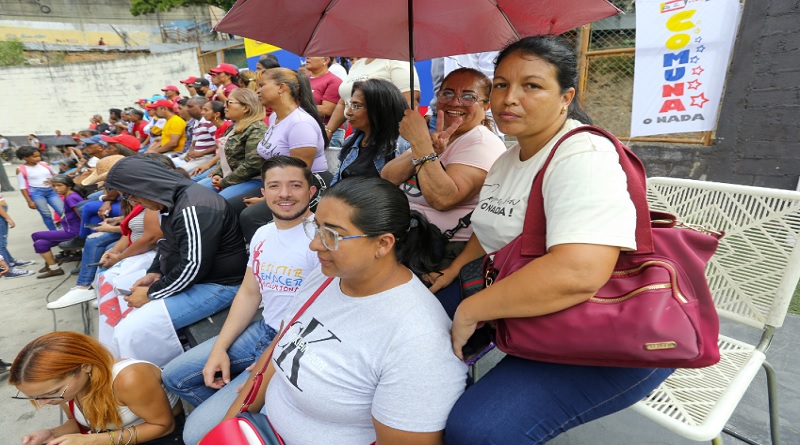 Guayaneses discuten importancia de la constituyente comunal
