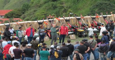 Dotan con insumos agrícolas a productores de El Jarillo en Miranda