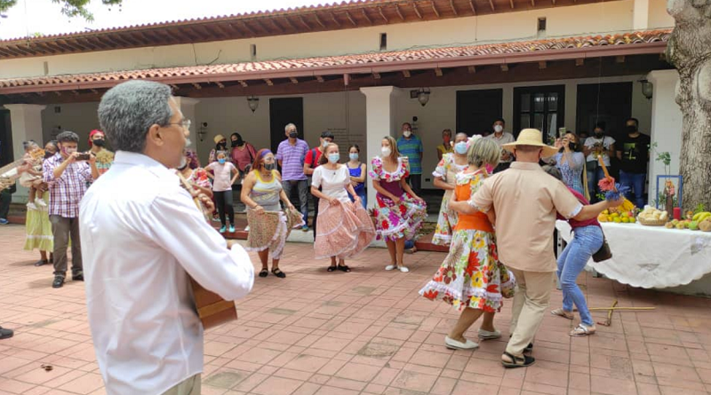 Más de 500 cultores fueron reconocidos por 18 años de Misión Cultura