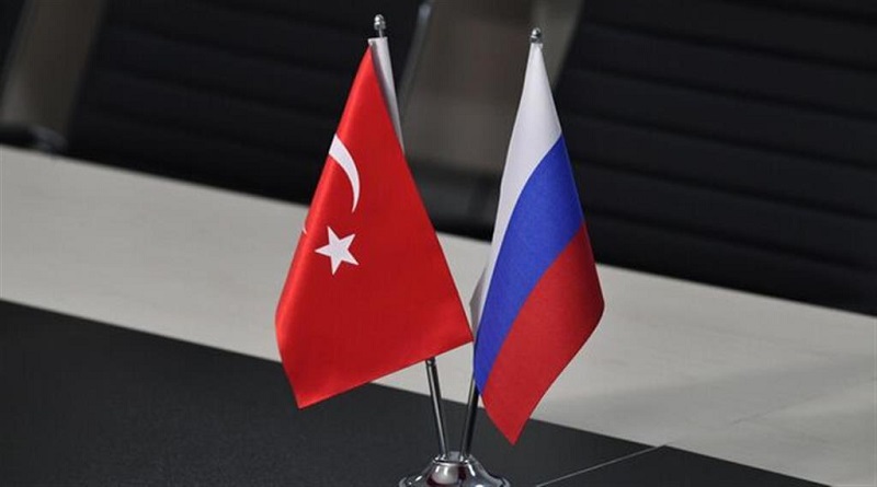 Cancilleres de Rusia y Türkiye sostienen conversación sobre Ucrania