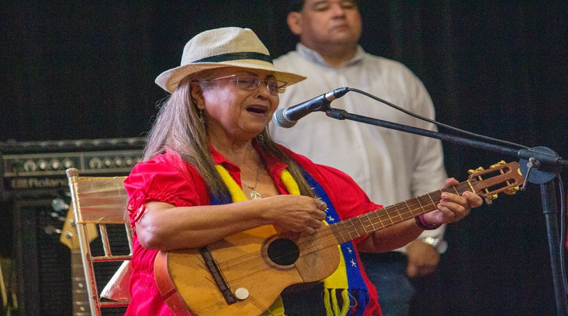 Celebran gala cultural Un canto para el Comandante Chávez en Barinas