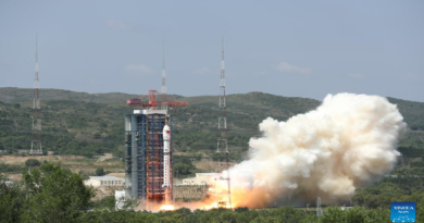 China envía cuatro nuevos satélites a órbita para teleobservación y servicio comercial