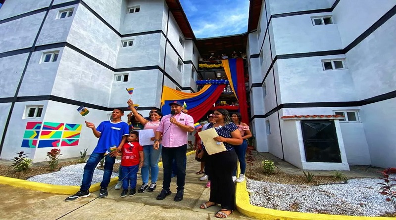 Entregan nuevas viviendas en el Urbanismo Hugo Chávez en Guárico