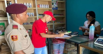 Representantes de Seniat realizan control fiscal a contribuyentes del estado Falcón