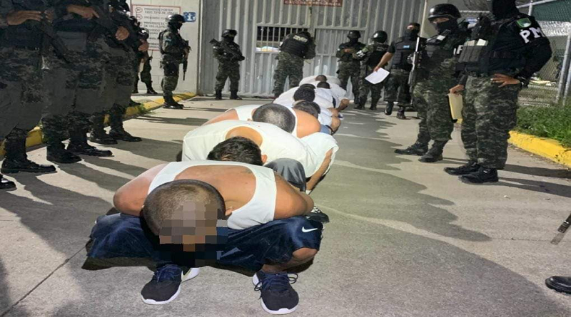 Trasladan 1.628 reos a cárceles de máxima seguridad en Honduras