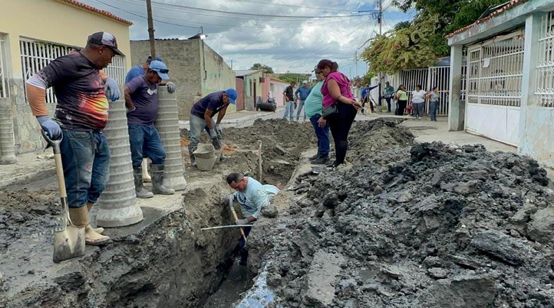 Plan Topo sustituye 72 metros de colectores en La Carpiera de Cagua