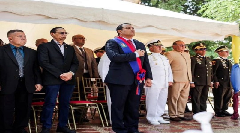 Víctor Clark: La llama sagrada del Padre Libertador guía el camino revolucionario