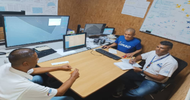 Realizan pruebas de competencia lingüística a Controladores de Tránsito Aéreo