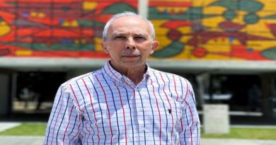 Felicitan al nuevo rector electo de la UCV Víctor Rago