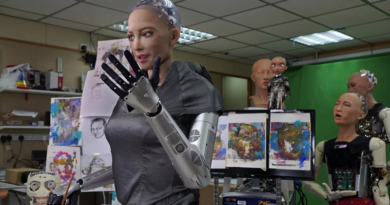 Robot Sophia cree que máquinas humanoides podrían liderar mejor que las personas