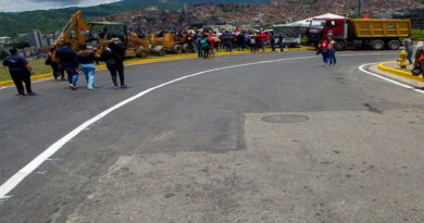 Recuperan 2.1 kilómetros de vialidad en parroquia San Agustín de Caracas