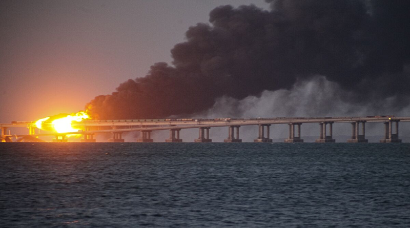 Ucrania admite autoría del atentado contra puente de Crimea