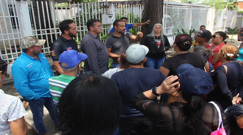 Adelantan acciones del 1x10 del Buen Gobierno en Mata Redonda de Maracay