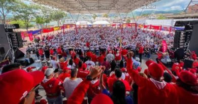 Jefe de Estado felicita a líderes y lideresas de municipios de Anzoátegui