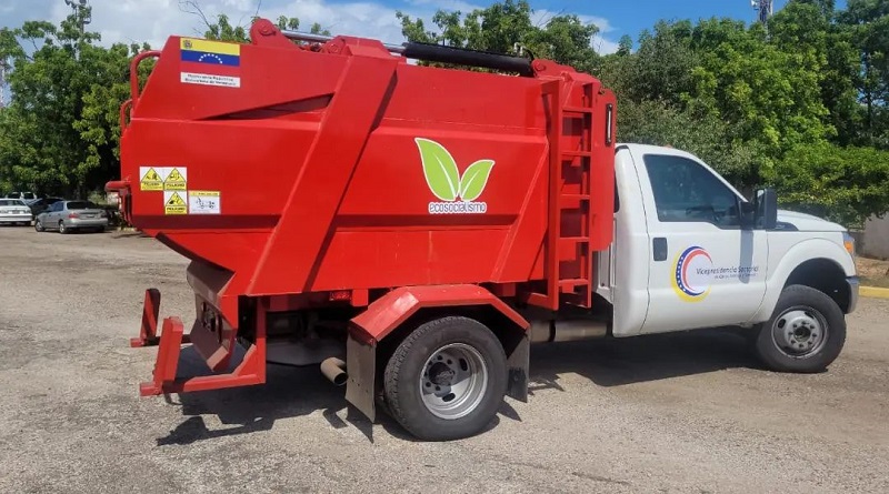 Entregan equipos para optimizar recolección de desechos sólidos en Zulia