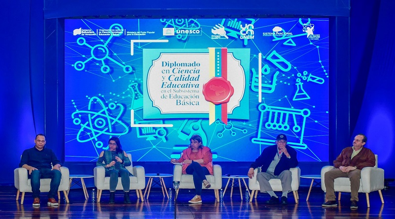 Concluye Diplomado en Ciencias por la calidad Educativa en Amazonas