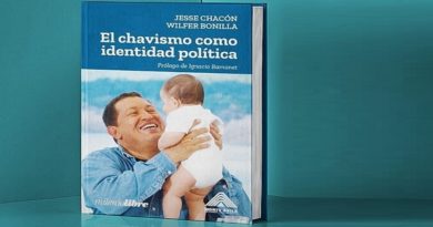 Bautizan “Chavismo como identidad política” en la Casona Cultural Aquiles Nazoa