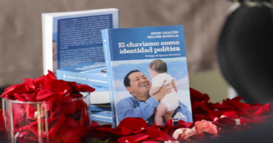 Bautizado libro El chavismo como identidad política