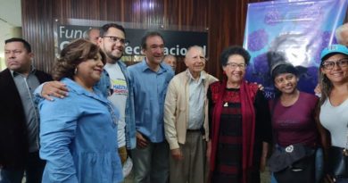 María León: documental “Hortensias para Inés” refuerza el compromiso con Chávez